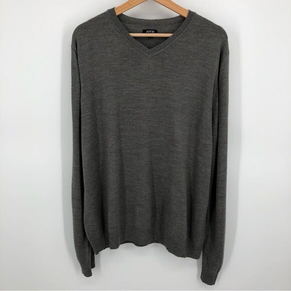 Apt. 9 Merino Wool Sweater Mens XL Gray V Neck Pullover